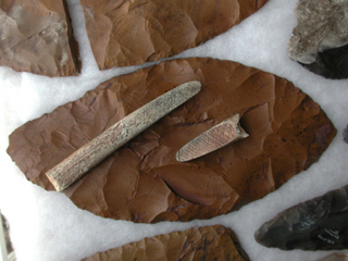 Illustration for article titled Are all Native Americans descended from the Clovis people?